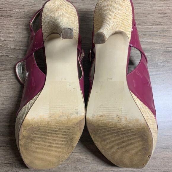 MARC‎ FISHER Floral Canvas Peep Toe Heels - Picture 5 of 5